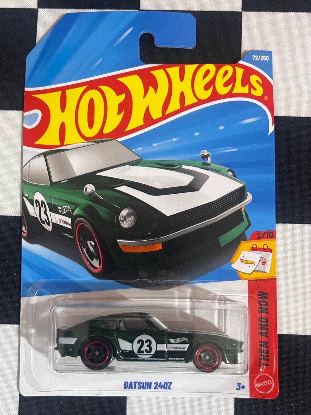 Datsun 240Z – Verde / Then and Now